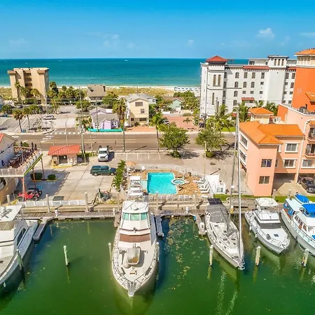 Madeira Bay Resort At Johns Pass